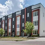 Private Rooftop Oasis - 2 Nashville Homes