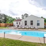 Oasis Of Nashville, With A Pool And Hot Tub !