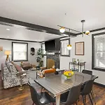 Cozy Close To Opry & Downtown Large Deck Holiday home Nashville