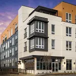 Trendy Condo Close To Nissan Stadium