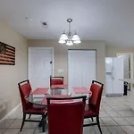 Holiday home Belle Meade Haven, 15 Minutes From Broadway