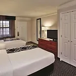 La Quinta By Wyndham South