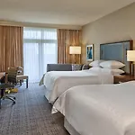 Sheraton Music Airport Hotel 4*