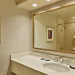 Hotel Sheraton Music Airport