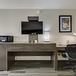 Hotel Alexis And