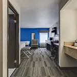 Hotel Alexis And