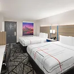 Hotel La Quinta By Wyndham South 2*