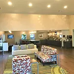 Comfort Suites Nashville Airport - Bna