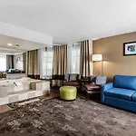 Comfort & Near Tanger Outlets I-24 Antioch Nashville