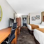 Comfort & Near Tanger Outlets I-24 Antioch 4*