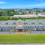 Hotel Comfort & Near Tanger Outlets I-24 Antioch