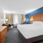 Comfort & Near Tanger Outlets I-24 Antioch 4* Nashville