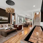 Nash - The Nash - 757ab Lynwood Ave *