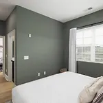 Sleeps 32 Only 10 Minutes To Broadway 4 Side By Side