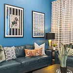 Holiday home Walk To Vanderbilt And Belmont With Garage And Rooftop Deck