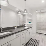 2 Adjacent Gem Great For Big Groups 8th Ave S Nashville