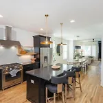 Nash - The Nash - 757ab Lynwood Ave Holiday home