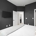 Sleeps 32 Only 10 Minutes To Broadway 4 Side By Side Nashville
