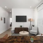 Sleeps 20 Three Side By Side 10 Minutes To Broadway