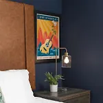Holiday home Sleeps 32 Only 10 Minutes To Broadway 4 Side By Side