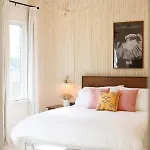 Rooftop, Firepit, King, Smart Tvs, 6min Drive To Broadway