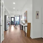 Apartment Retreat Stylish Near Broadway Nashville