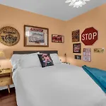 5 Min To Dt-multicade Arcade-scenic-nature Trails Apartment *
