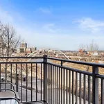 Cityview 220