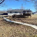 Paradise Found With Pool And Hot Tub