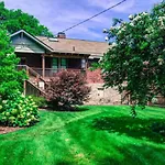 Belmont Blvd Bed And Breakfast