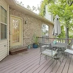 Family Home With Deck 12 Mi To Downtown Nashville!