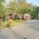 Family Home With Deck 12 Mi To Downtown Nashville!