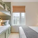 The Elmwood - Brand New Rooftop Lounge W Firepit Holiday home Nashville