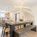 Holiday home Golden Hour By Local Nashville