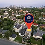 Speakeasy Game Room, Hot Tub, Fire Pit, King Bed - Close To Downtown