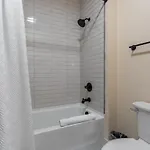 The Vault Royale By Local Holiday home