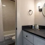 The Vault Royale By Local * Nashville