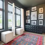 Holiday home Golden Hour By Local Nashville