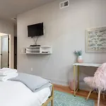 The Vault Royale By Local Holiday home