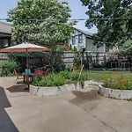 Apartment The Hummingbird Retreat By Local *