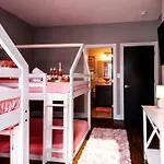 New Dollys Dream 12 Beds Downtown Nash Opry Karaoke *