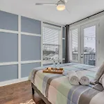New Luxe 4br 12 Beds - Roofdeck Views - Chefs Kitchen Holiday home