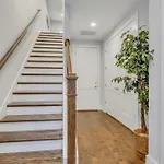 New Luxe 4br 12 Beds - Roofdeck Views - Chefs Kitchen Holiday home Nashville