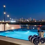 New We Roll Rooftop - Hot Tub With Views - 13 Beds Nashville