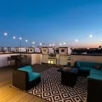 Holiday home New We Roll Rooftop - Hot Tub With Views - 13 Beds *