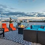 Holiday home New We Roll Rooftop - Hot Tub With Views - 13 Beds
