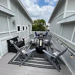 The Taylor Martin By Stay Local Nashville