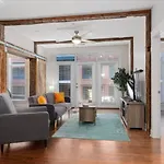 The Nashville Nook - Barn Doors & Broadway Dreams