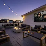 Songbird - Sleeps 16 - Two Rooftops With View Holiday home