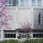 Tempo By Hilton Midtown 3*